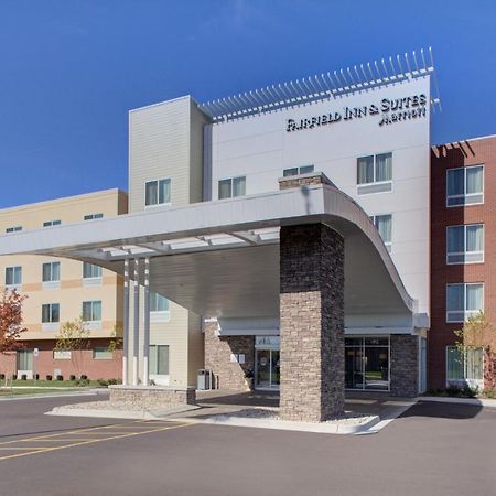 Fairfield Inn & Suites By Marriott Detroit Canton Exterior foto