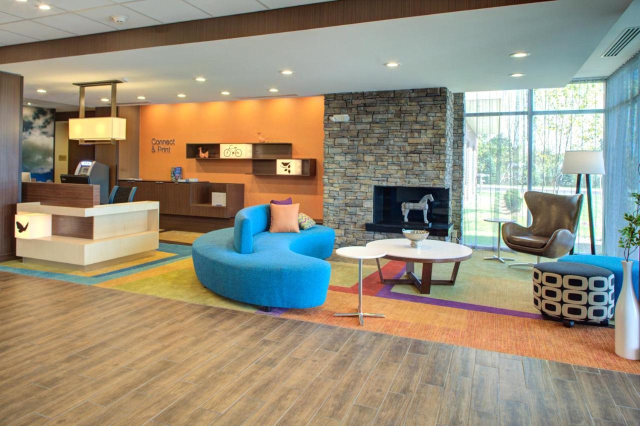 Fairfield Inn & Suites By Marriott Detroit Canton Exterior foto
