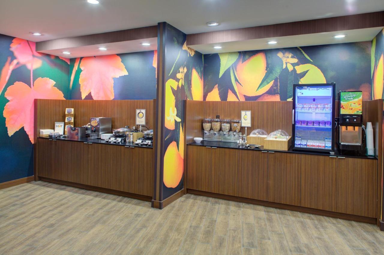 Fairfield Inn & Suites By Marriott Detroit Canton Exterior foto